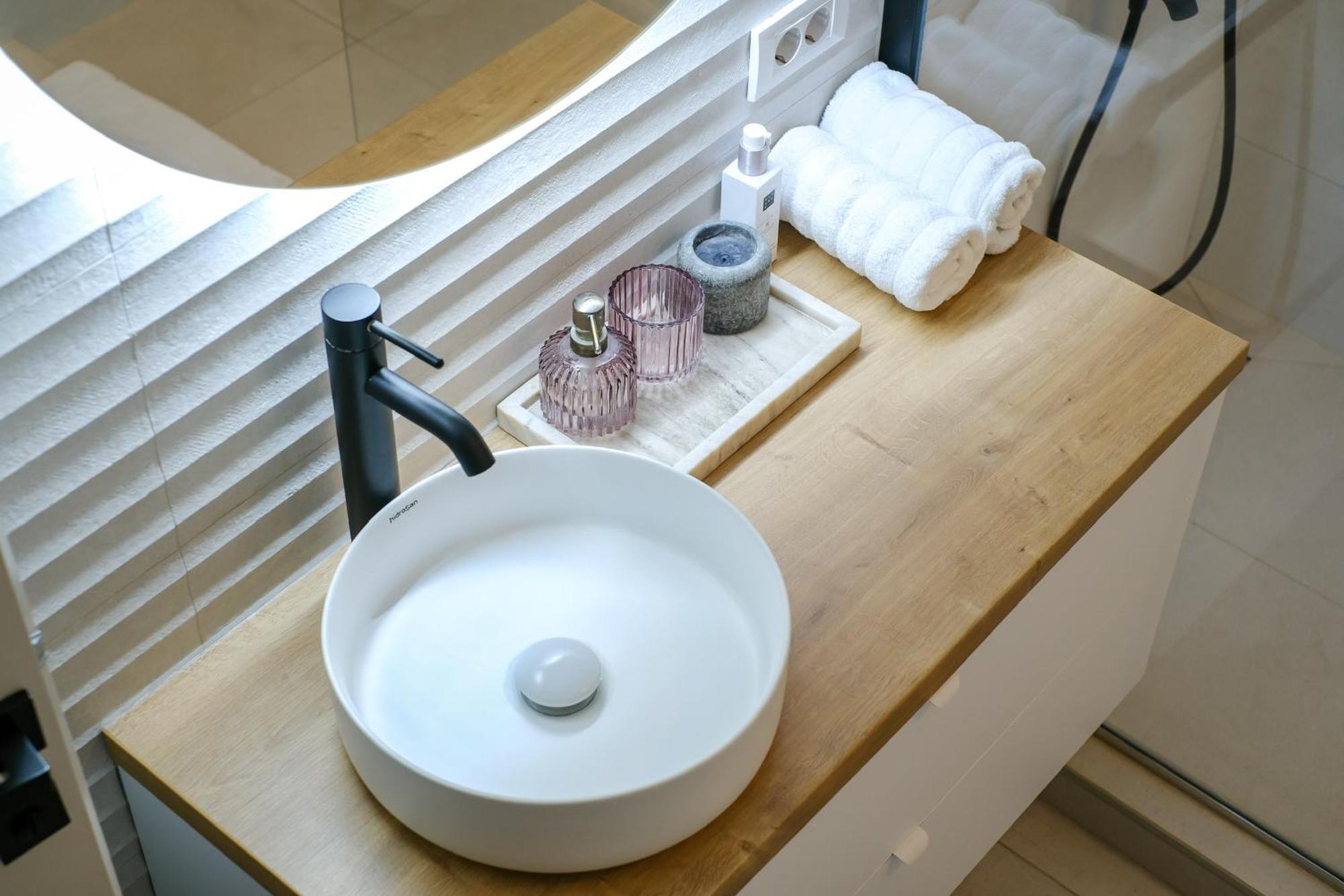 Apartment In Nis, Center! Brand-New Экстерьер фото